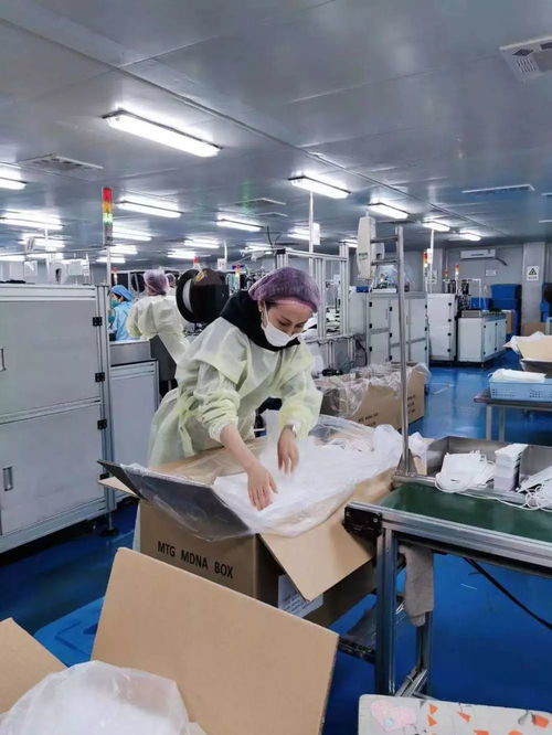 這些平凡而具體的中國(guó)人，才是最好的克毒武器︱人間世